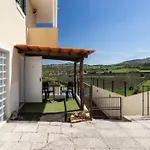 - Ou - Estacionamento A Porta Agroturismo Arruda dos Vinhos