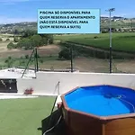 - Ou - Estacionamento A Porta