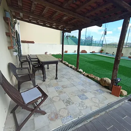 Bauernhof Sossego E Tranquilidade-valley Guest House-perto De Lisboa-estacionamento A Porta Do