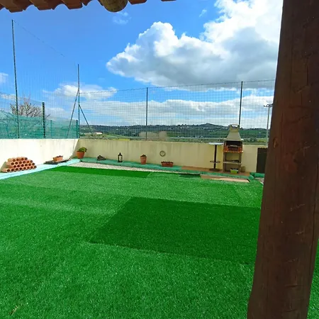 Sossego E Tranquilidade-valley Guest House-perto De Lisboa-estacionamento A Porta Do Arruda dos Vinhos