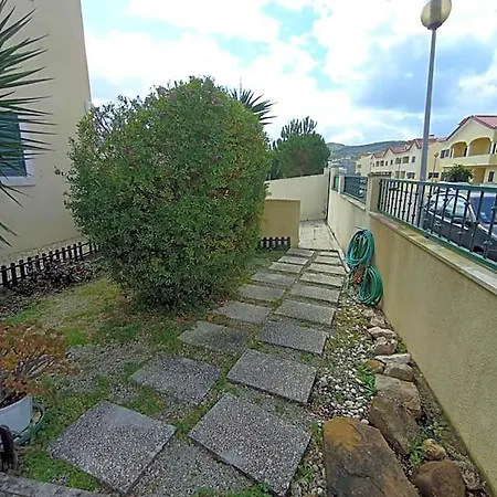 Agroturismo - Ou - Estacionamento A Porta Arruda dos Vinhos