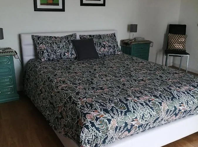 农家乐 - Ou - Estacionamento A Porta *