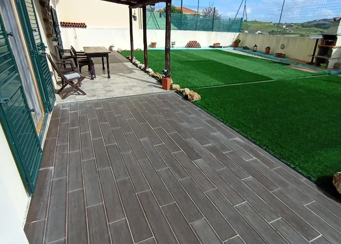 农家乐 - Ou - Estacionamento A Porta *